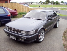 Bride Nissan Bluebird