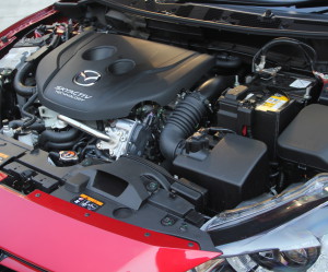 Capot de moteur Mazda Demio