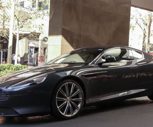 Bride Aston Martin Virage